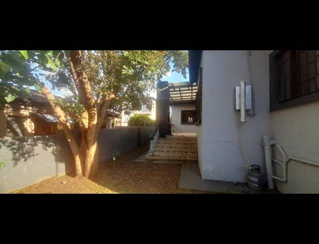 3 BEDROOM PROPERTY TO RENT IN THATCHFIELD